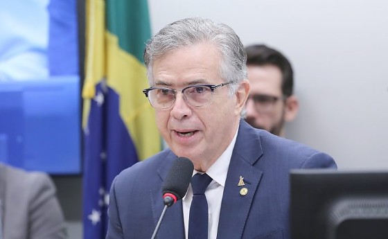 Deputado Joaquim Passarinho, relator do projeto de lei